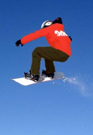  Salto con lo snowboard 